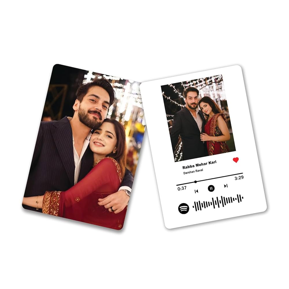 Combo Gift Set – Bottle + Keychain + Wallet Card